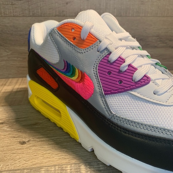 Nike Air Max 90 ‘Be True’ - Picture 6 of 8